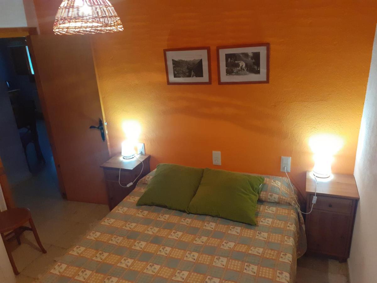 Cal Calau Vega Bed and Breakfast Planoles Exteriör bild